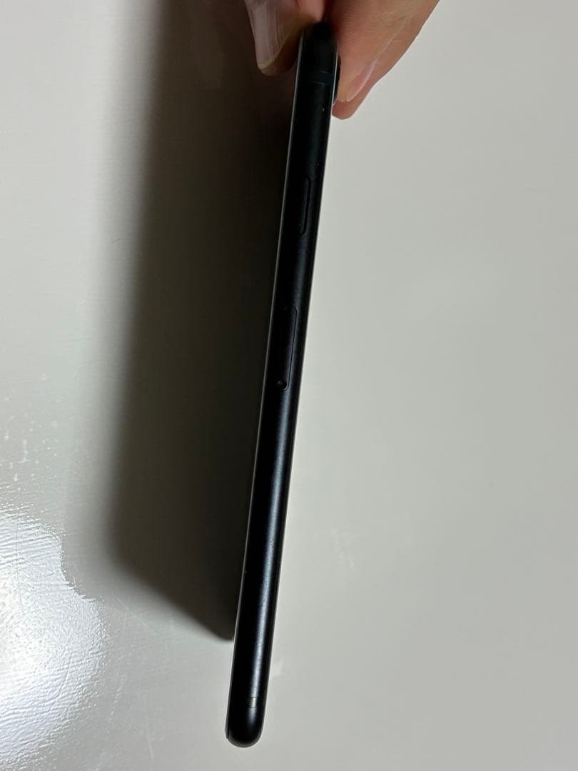 iPhone SE 第3世代128GB ミッドナイト SIMフリー 付属品あり