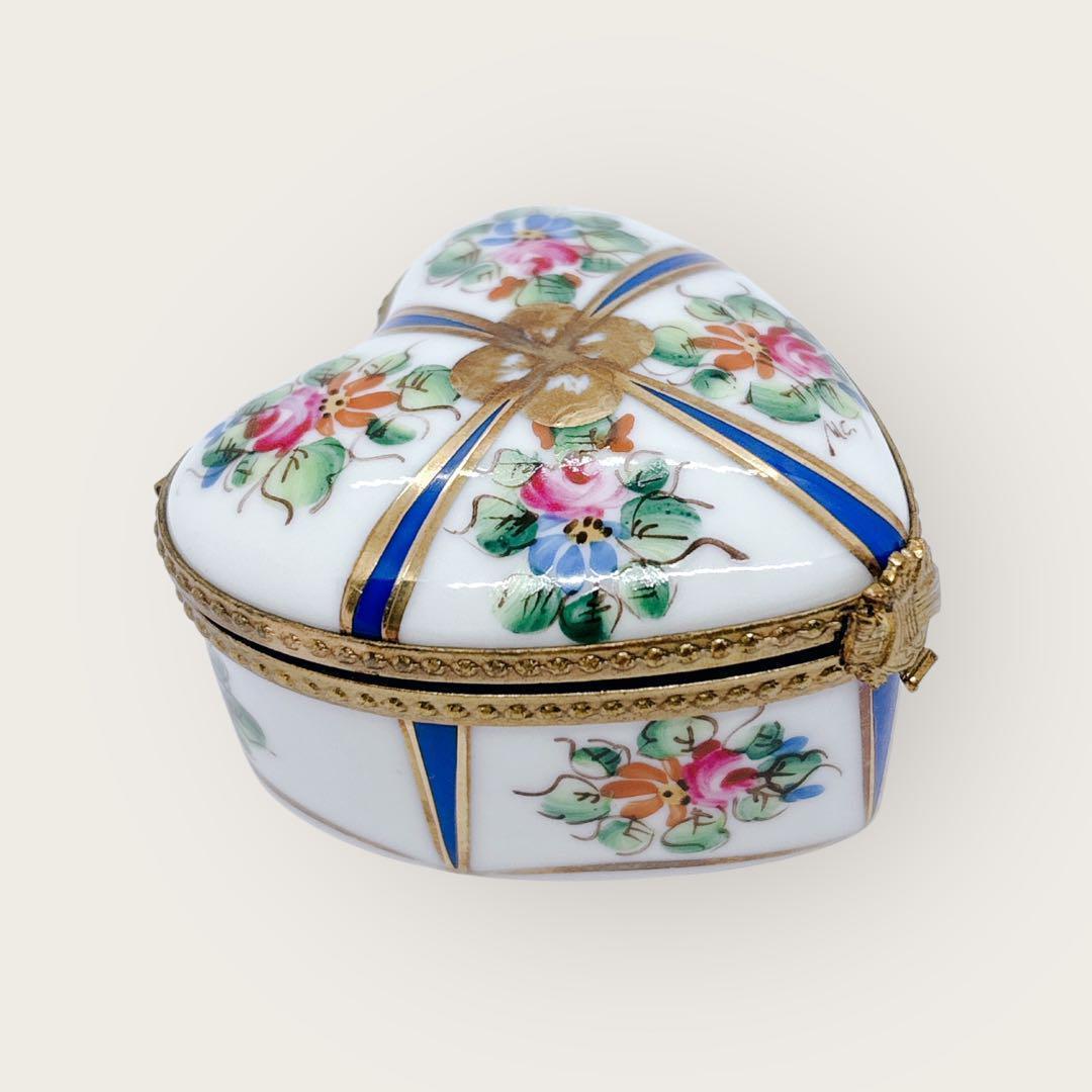 アンジェラママ様　LIMOGES リモージュ ハート型陶器ボックス プレゼント