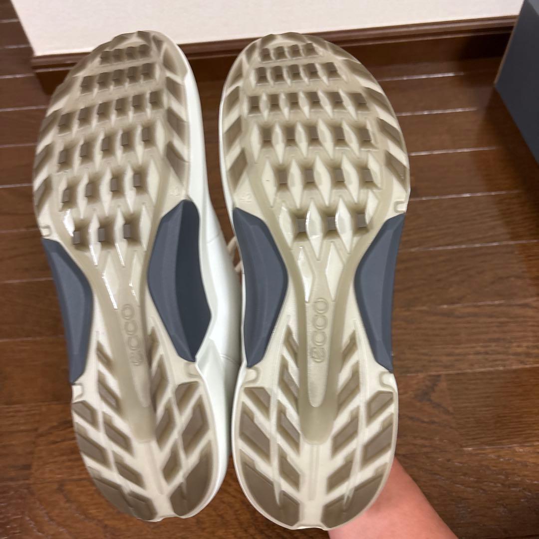 【新品、未使用】ECCO ゴルフシューズ バイオムH4 26.5㌢42エコー