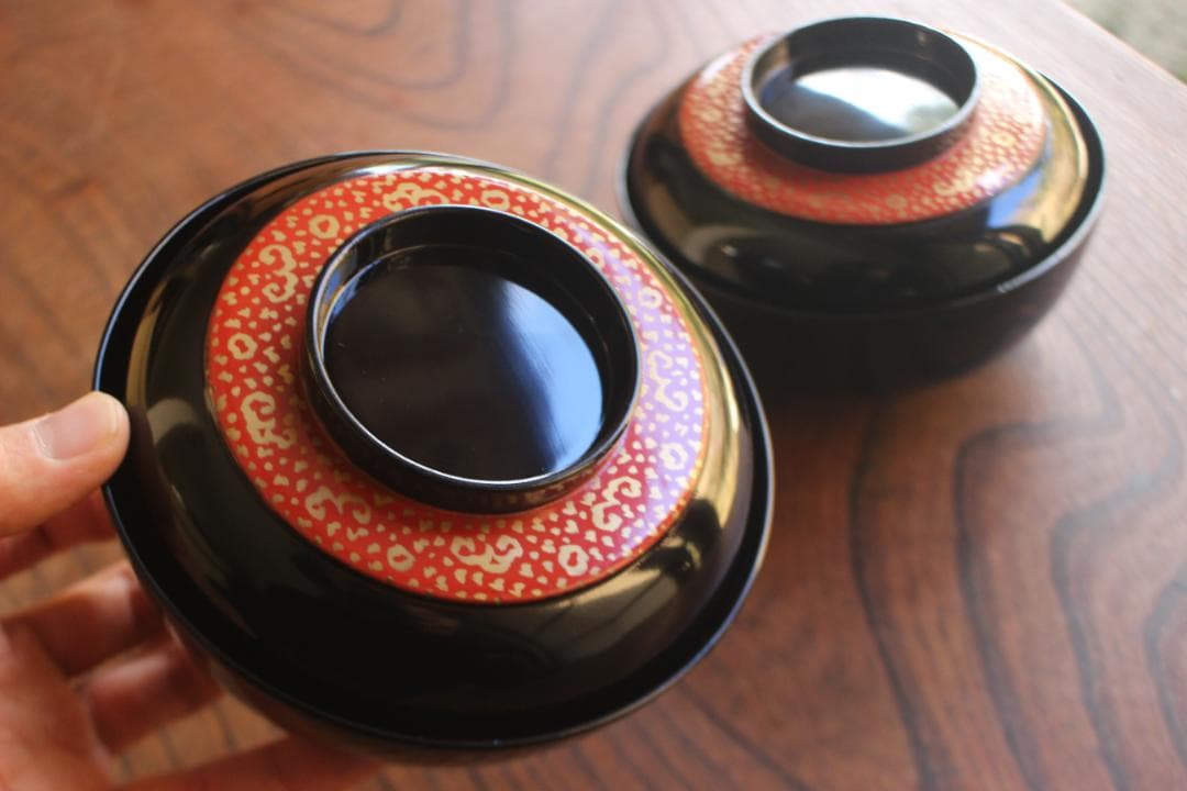 塗キズ有！優美な塗分けに極上木芙蓉蒔絵の映えるお椀2点（検輪島塗京塗雑煮椀