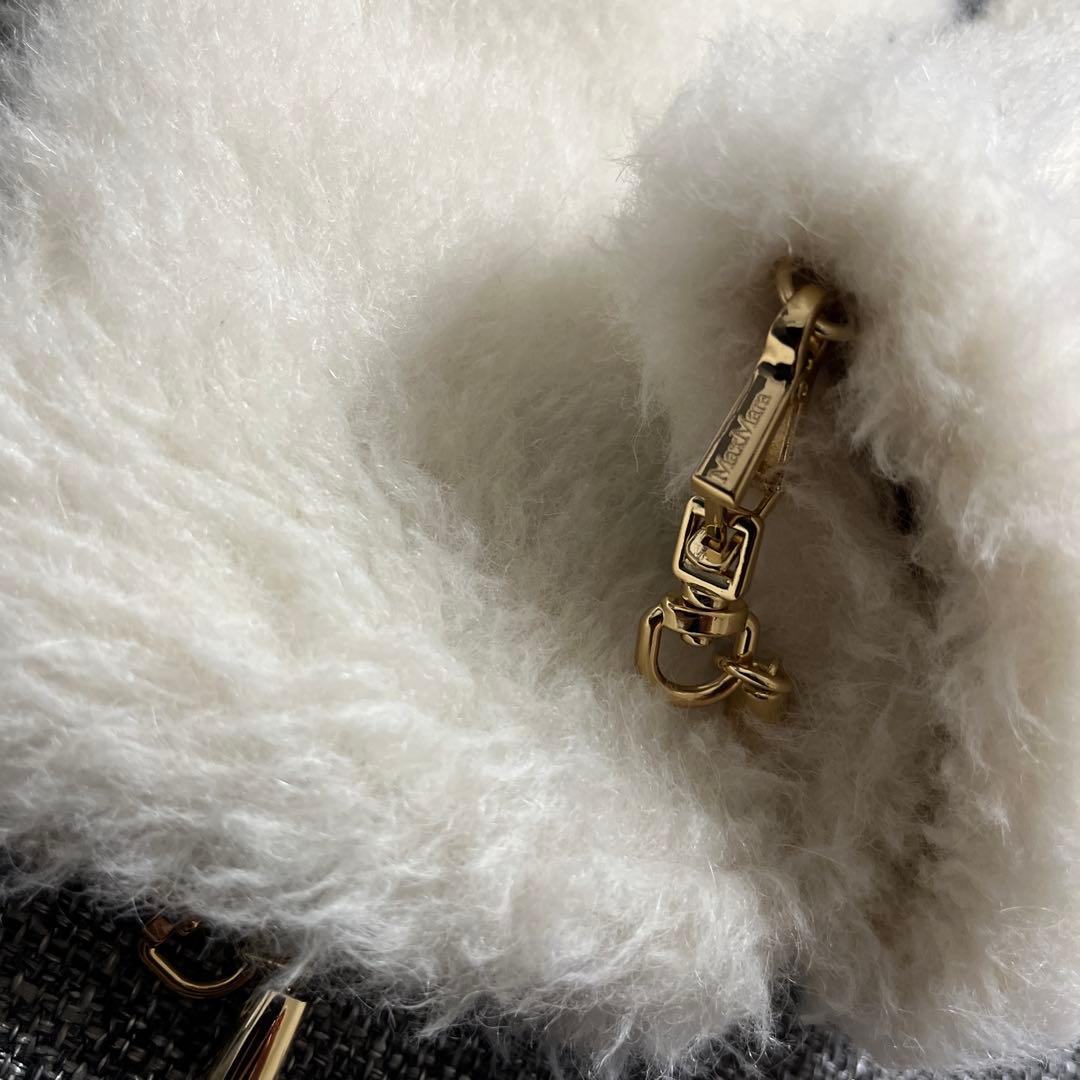 MaxMara♡ホワイトファーミトン 手袋 ストラップ付き