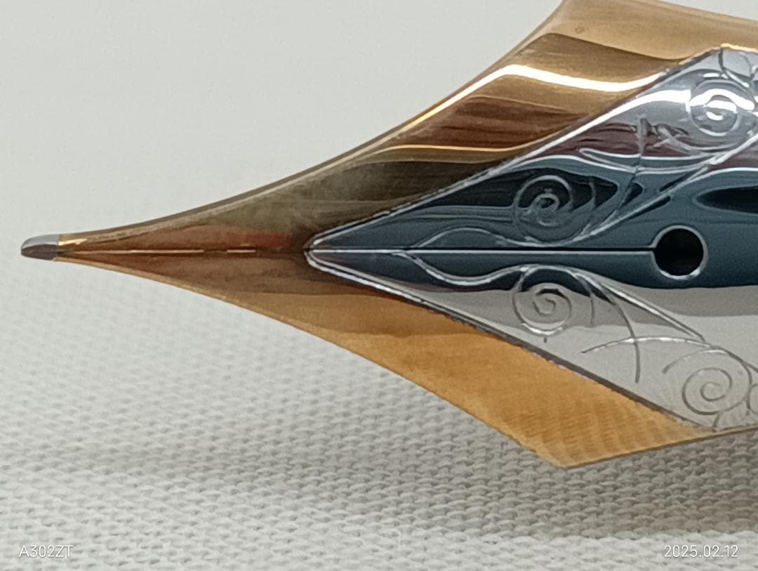 モンブラン マイスターシュテュック 149 14C/EF 中白 ★未使用・美品