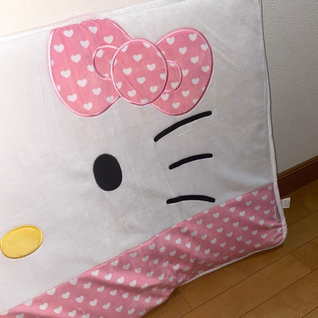 HELLO KITTY ハローキティ　お昼寝マット　厚手　折り畳み式　敷布団