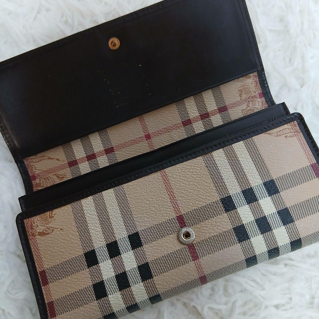 【美品】【BURBERRY】ノバチェック　ホースロゴ　PVCレザー　長財布