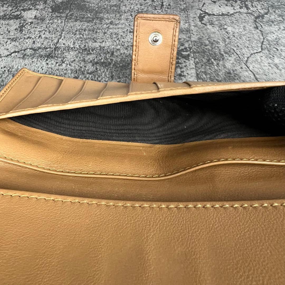 GUCCI シマレザー GG柄 長財布 インターロッキングチャーム