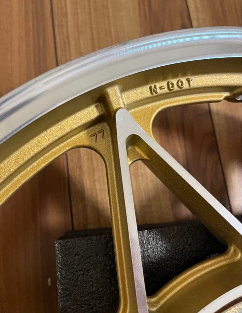 gs400 セブンスターホイール