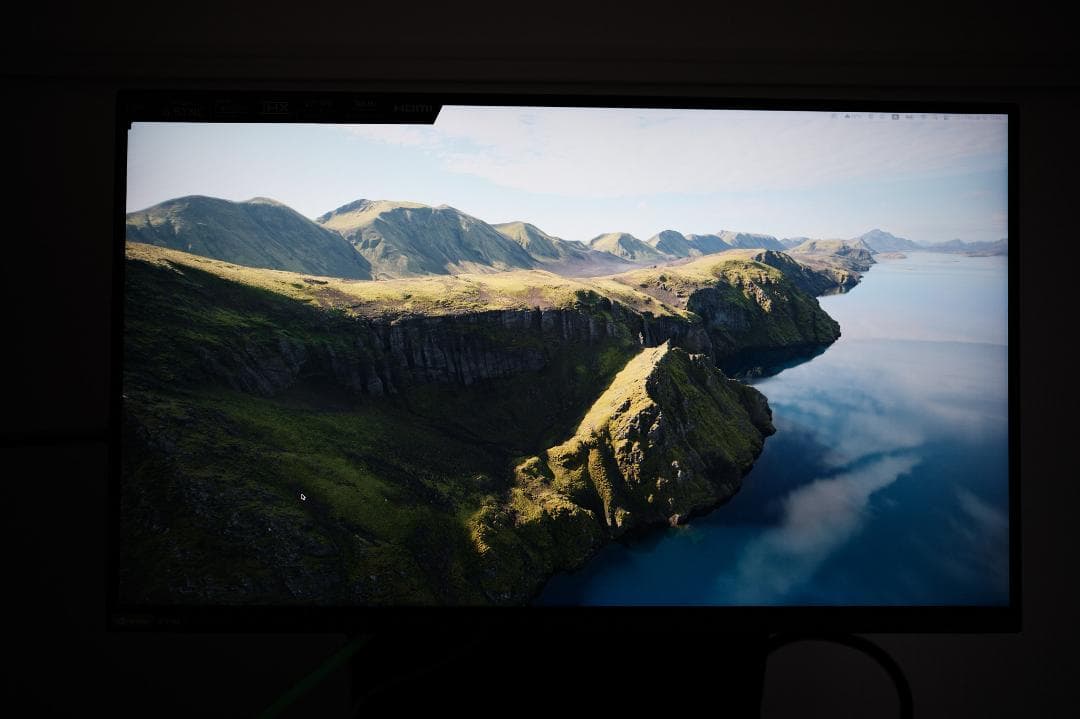 RAZER RAPTOR 27 ゲーミングモニター