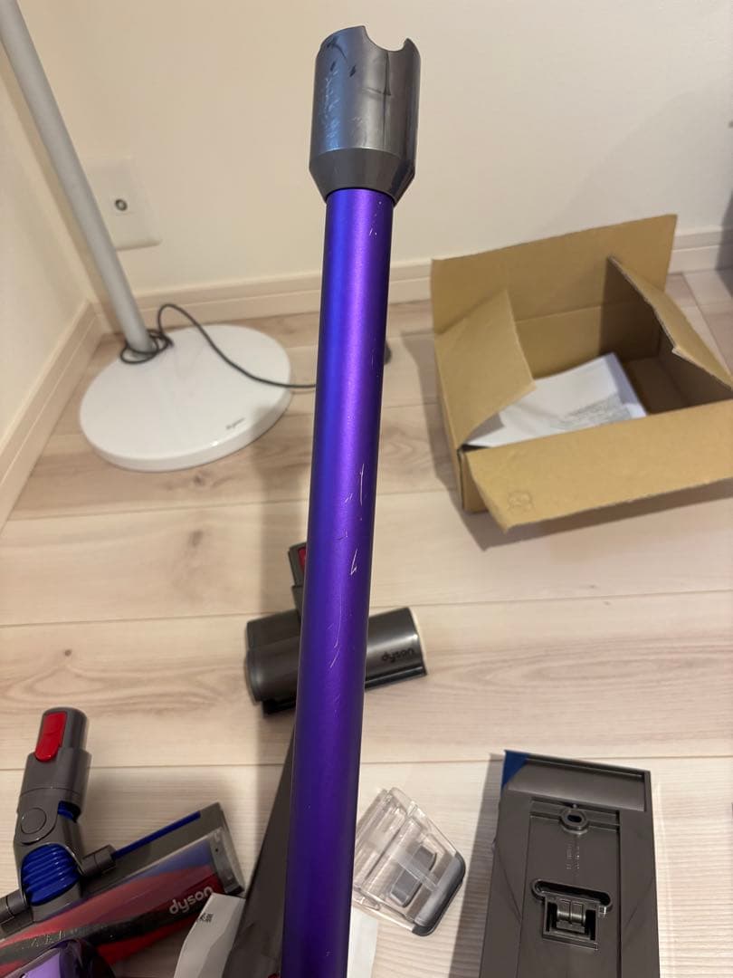 Dyson スティッククリーナー　掃除機 本体