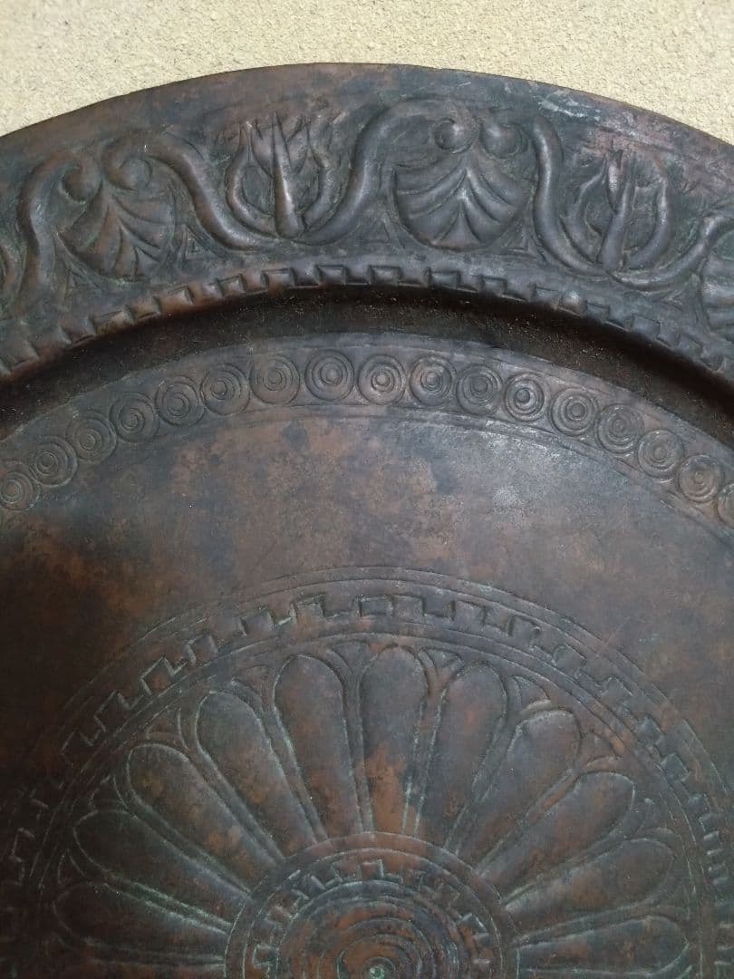 装飾用金属製円形プレート