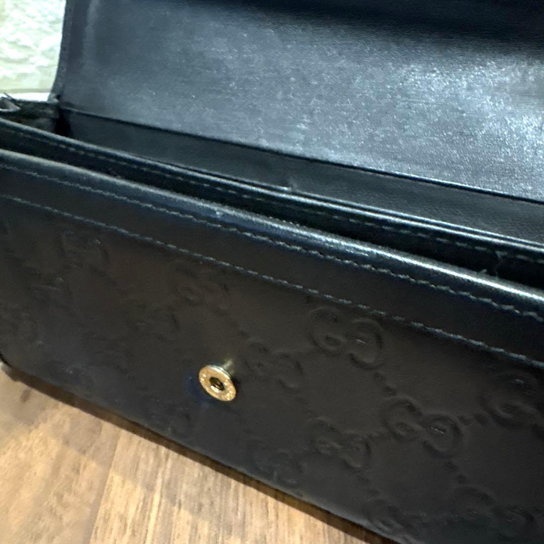 GUCCI 財布　ロゴマーク