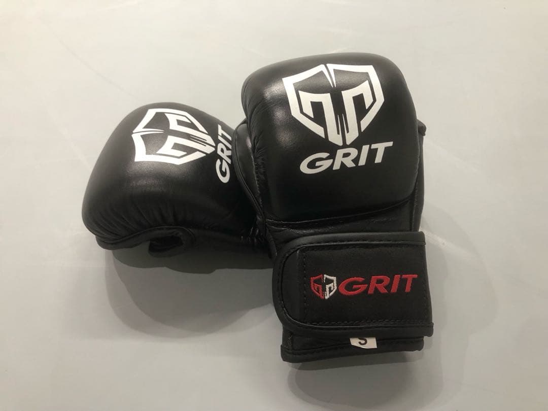GRIT パウンドグローブ　Sサイズブラック使いやすさと安全性高いグローブです！