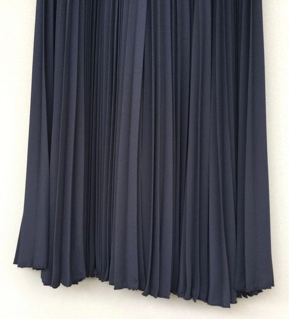 7/3迄限定価格⭐︎新品 PRIORITY プリーツパンツ 黒 Mal.