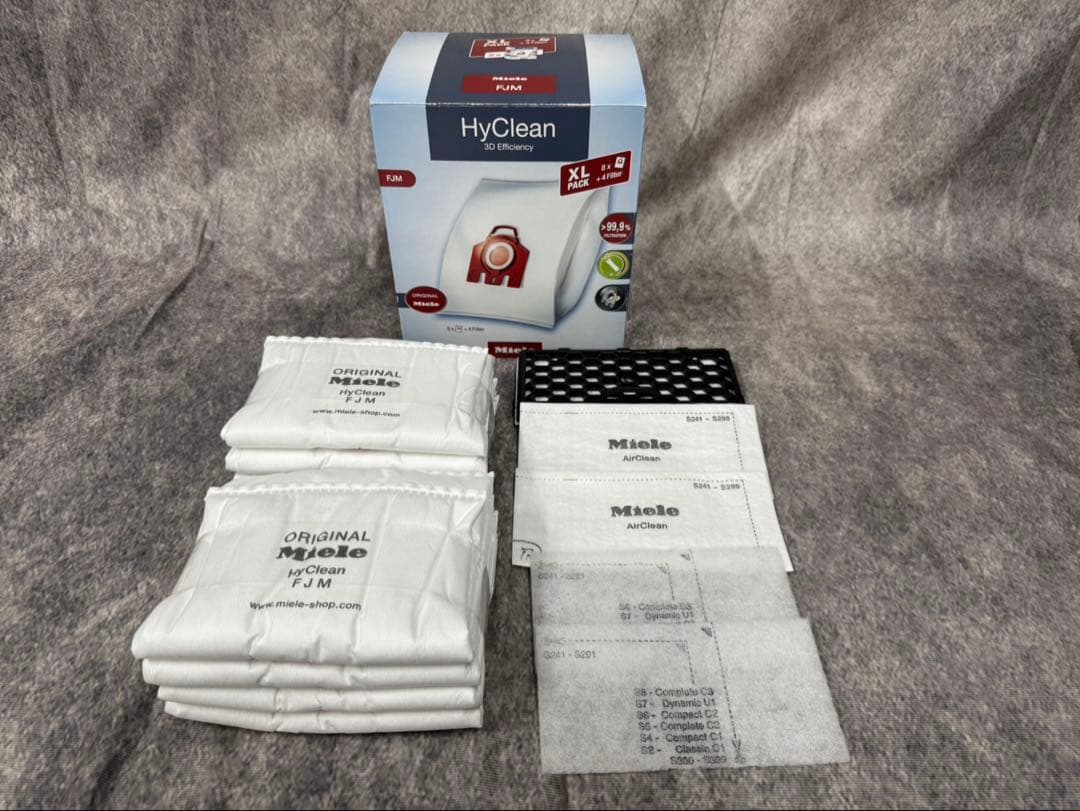 Miele ミーレ 掃除機 Compact C1 SCA03 白