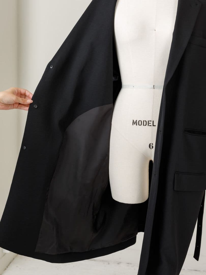 【新品未使用タグ付き】qualia signature jacket deres