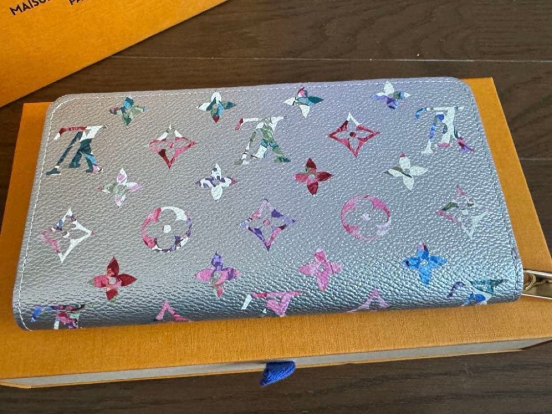 超美品【LOUIS VUITTON】 ジッピーウォレット モノグラム 長財布
