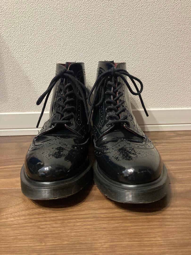 ガ*ラ様 激レア　ドクターマーチン パテントレザー ウィングチップ エナメル　8