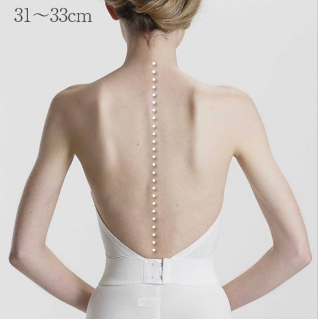 D75 ブライダルインナー　バックレスビスチェ