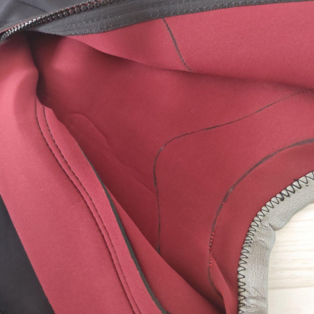 【9/22処分】【新品】ビラボン　BILLABONG　ウエットスーツ　XL　2㎜