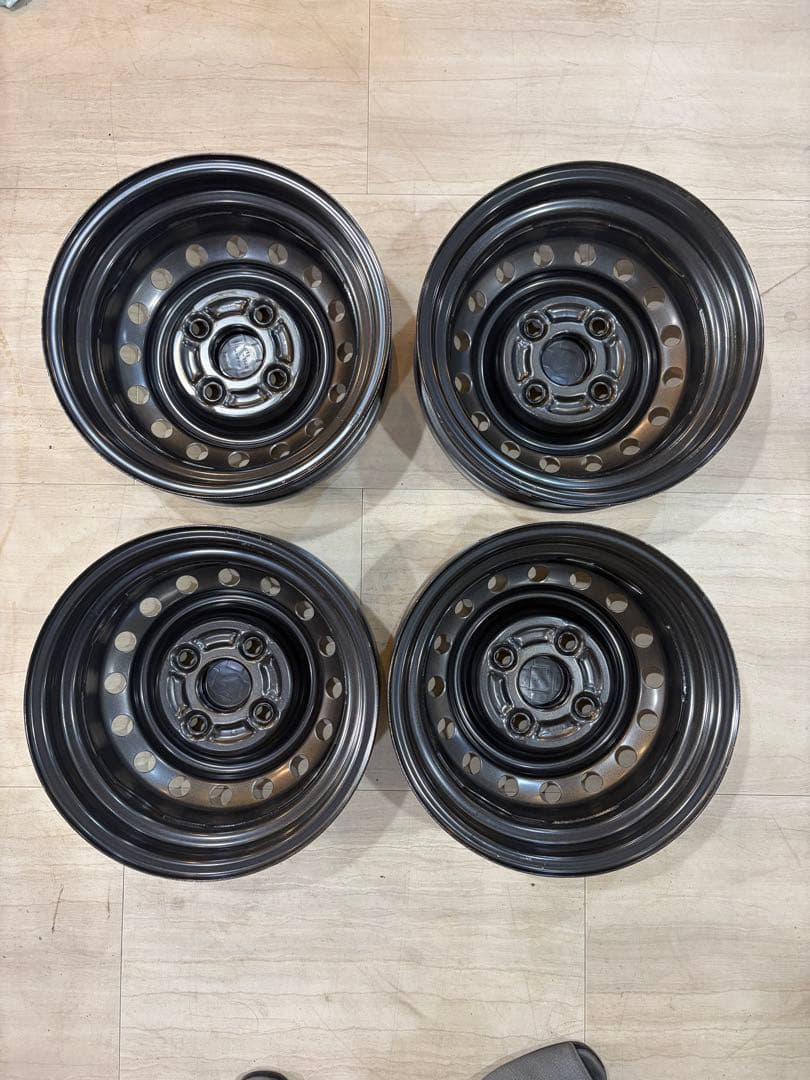 スズキ　スーパーキャリィ　軽トラ　DA16T 純正　ホイール