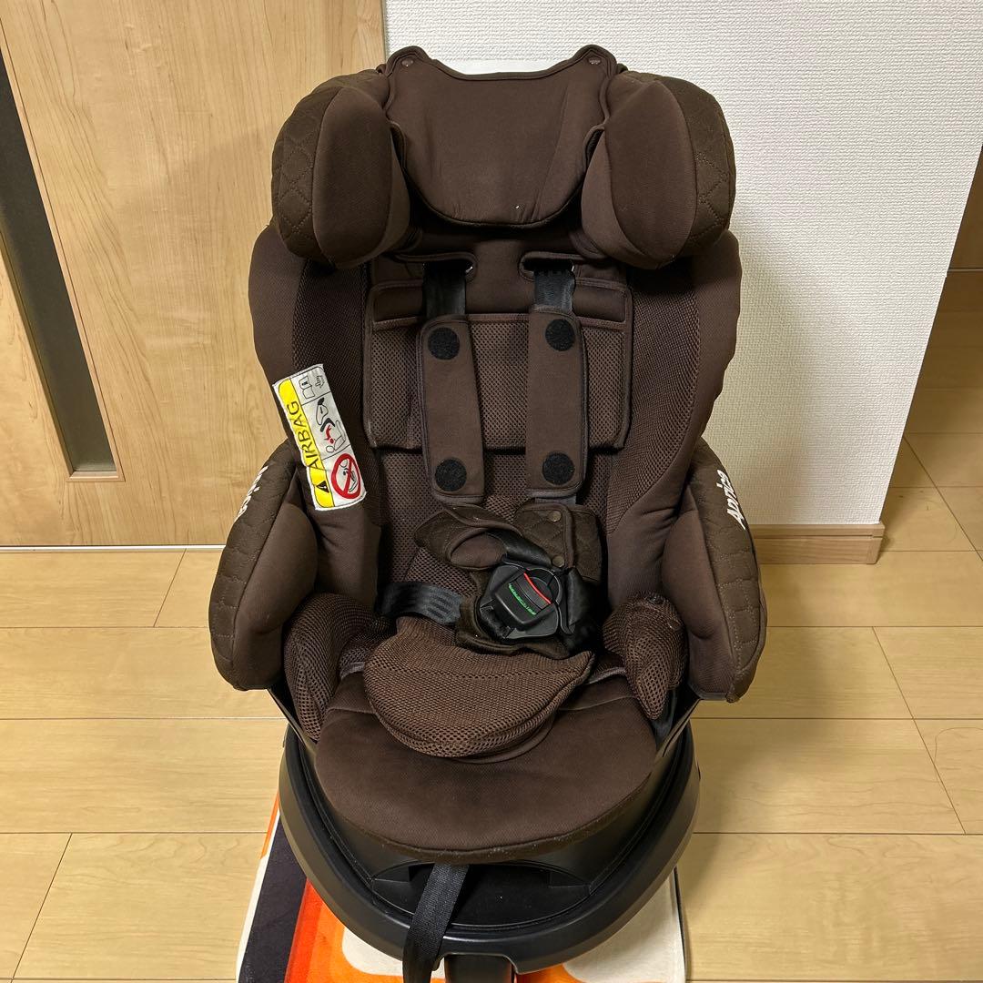 Apricaフラディア グロウ ISOFIXブラウン