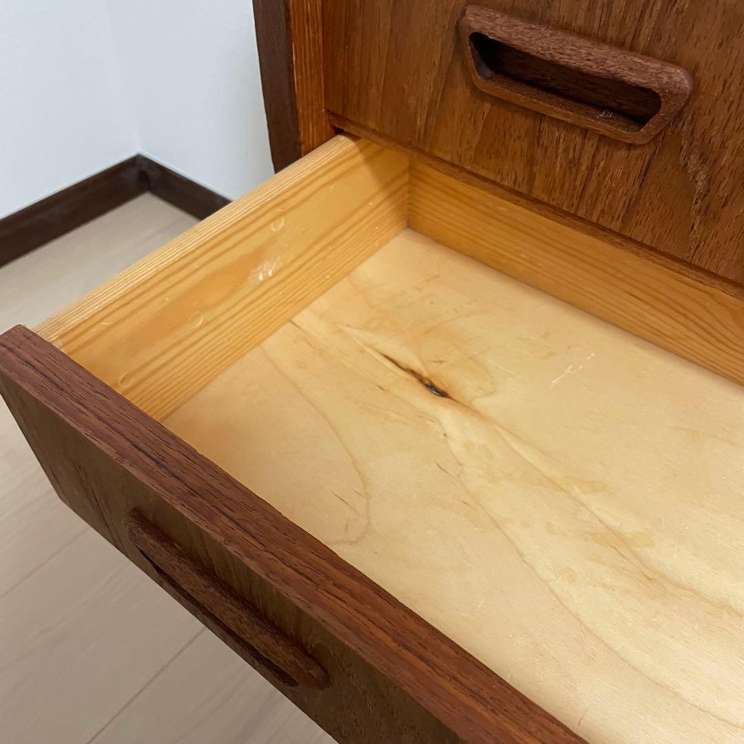 北欧　ヴィンテージ　3段チェスト　チーク