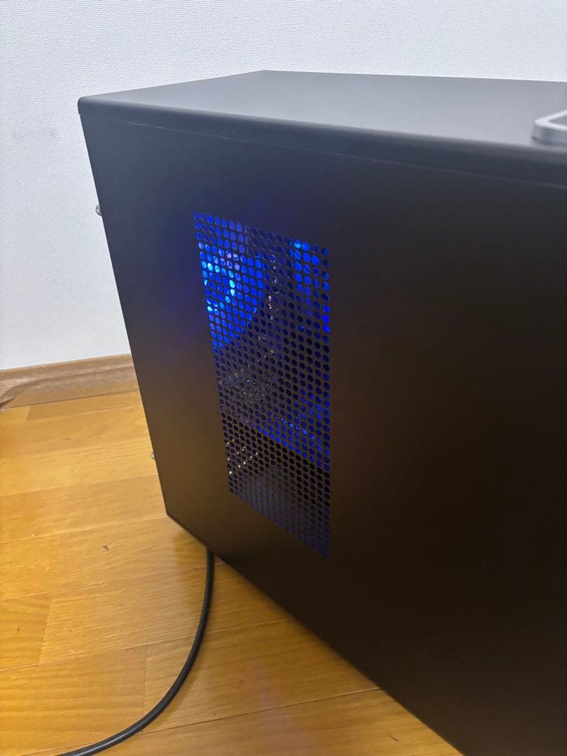 TSUKUMO ゲーミングPC 中古 G-GEAR i7 新品SSDでサクサク！
