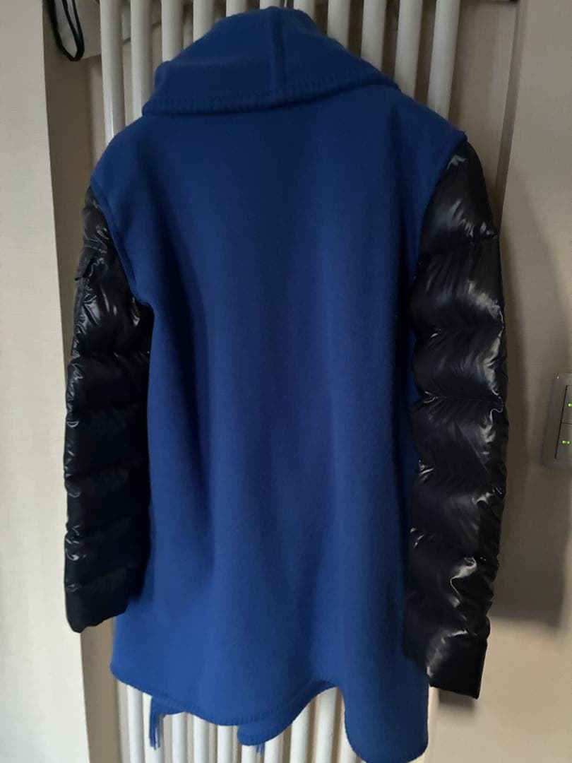 最終お値下げ　モンクレール MANTELLA マンテラ　ケープ　コート　ダウン