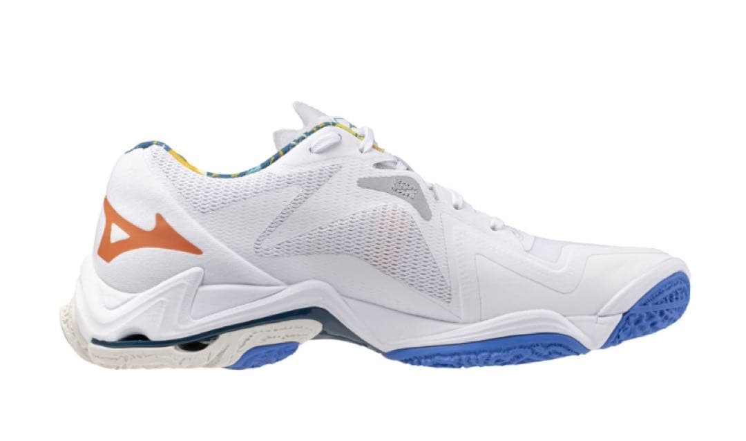 【新品未使用】ミズノ バレーボールシューズ ウエーブライトニングZ8 27cm