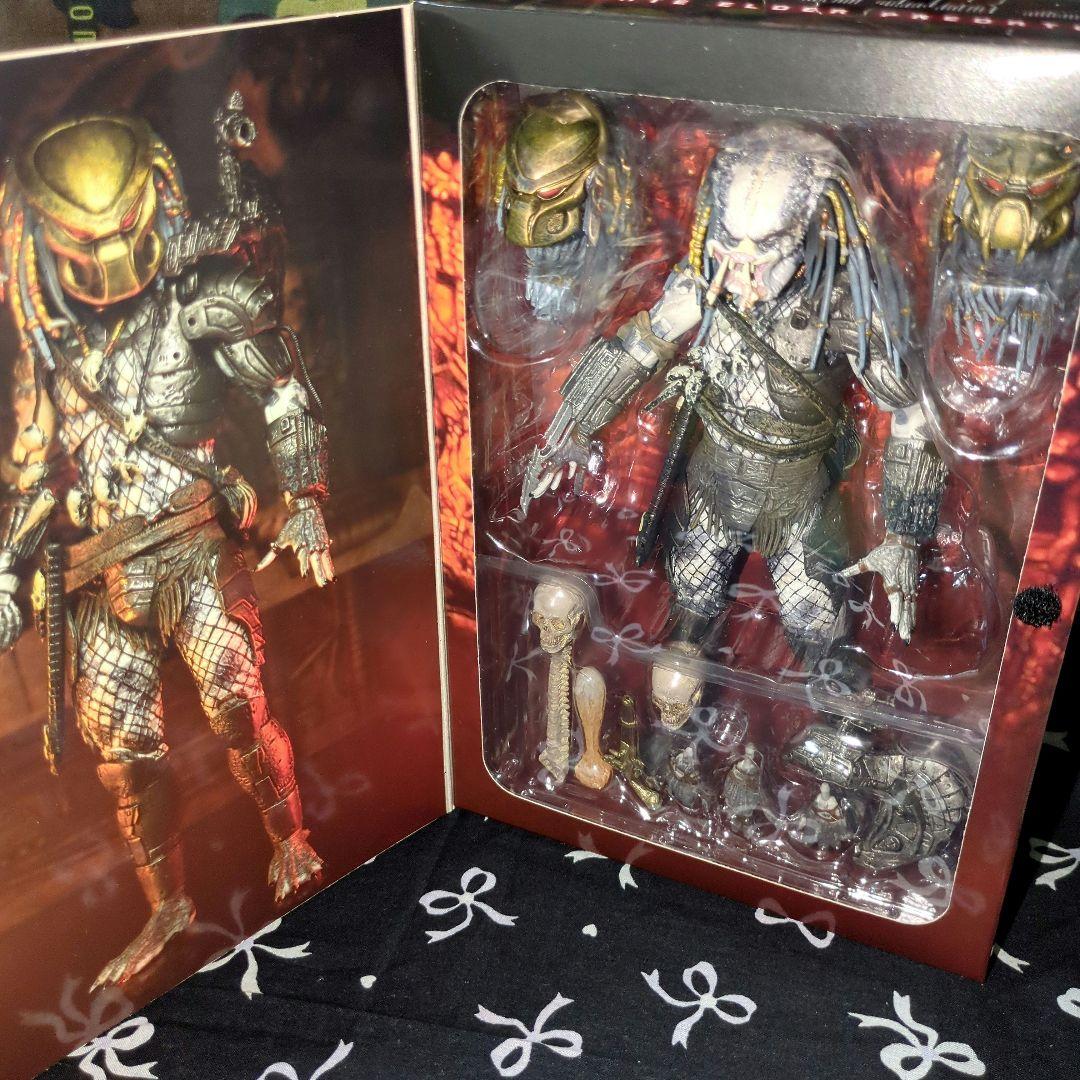 NECA／アルティメット・エルダープレデター 中古開封品／✨別名∶グレイバック