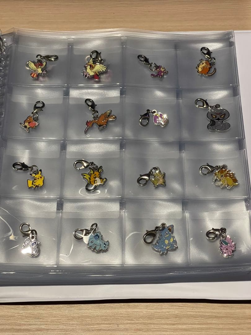 ピカチュウ コレクションファイル メタルチャーム