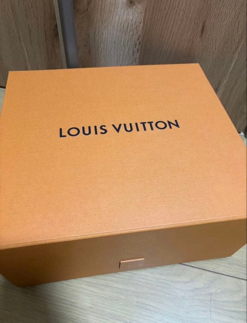【新品】ルイヴィトン　LOUIS VUITTON ショルダーバック　ナノ・ノエ