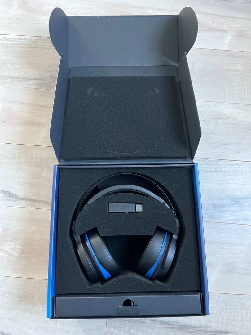 Razer Thresher 7.1 ワイヤレスゲーミングヘッドセット