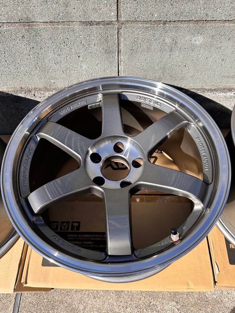 RAYS TE37 SL 18インチ ブラックホイール 4本セット