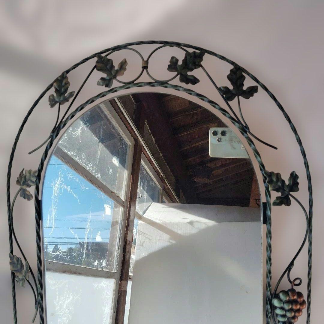 壁掛けミラー　アイアンフレーム　葉っぱリーフ&葡萄　ヴィンテージ　昭和レトロ