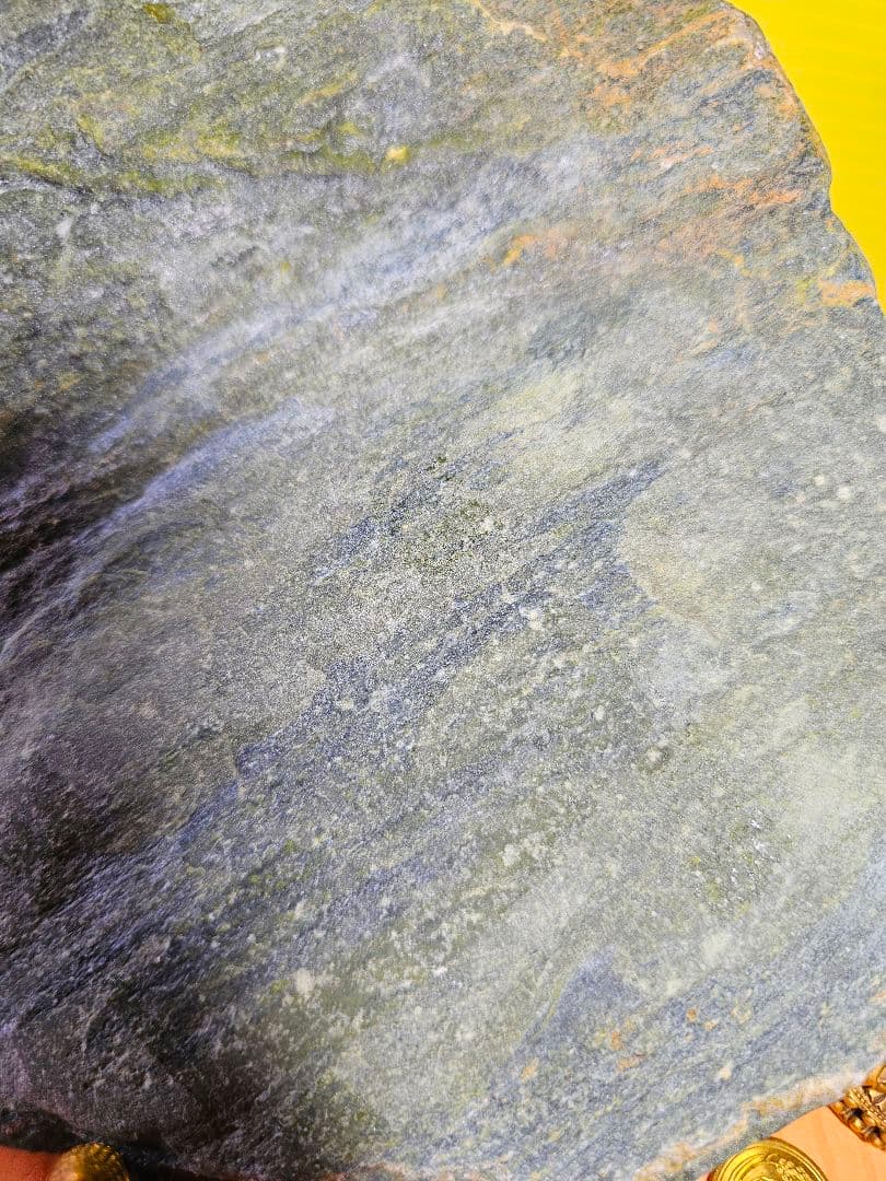 約3㎏以上あり‼️高波動‼️出雲の青石 原石