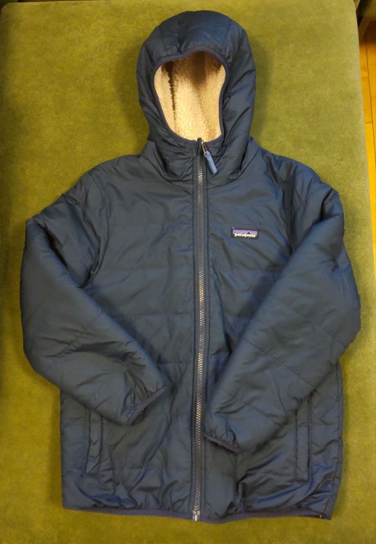 パタゴニア　キッズ・リバーシブル・レディ・フレディ・フーディ フリース　サイズМ