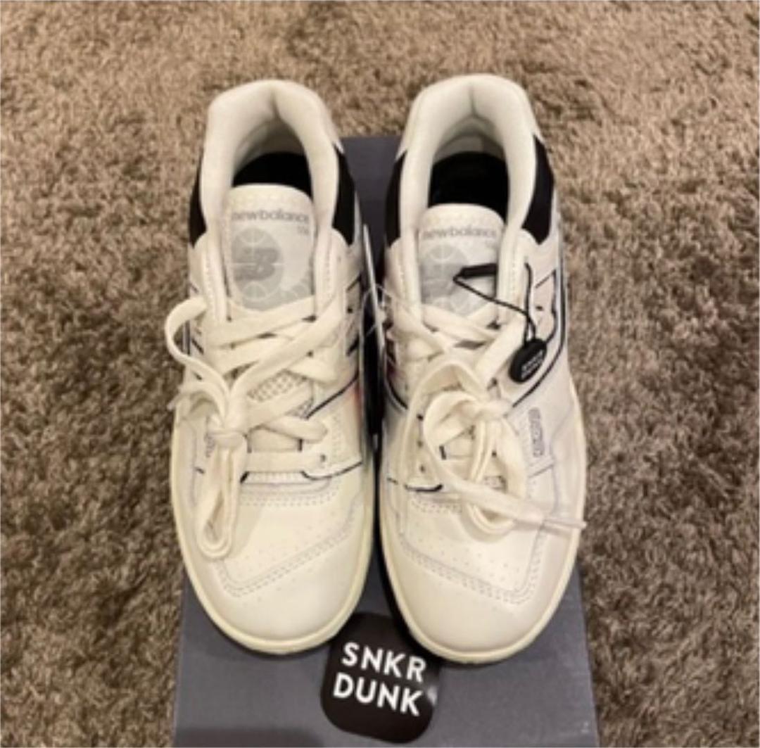 ☆百々千晴さんnewbalance550ホワイト☆