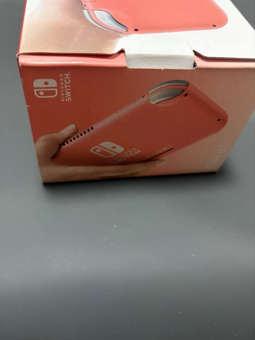 Nintendo Switch LITE 本体 コーラル 中古 美品