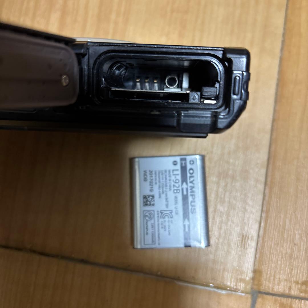 Olympus Tough TG-4 コンパクトデジタルカメラ