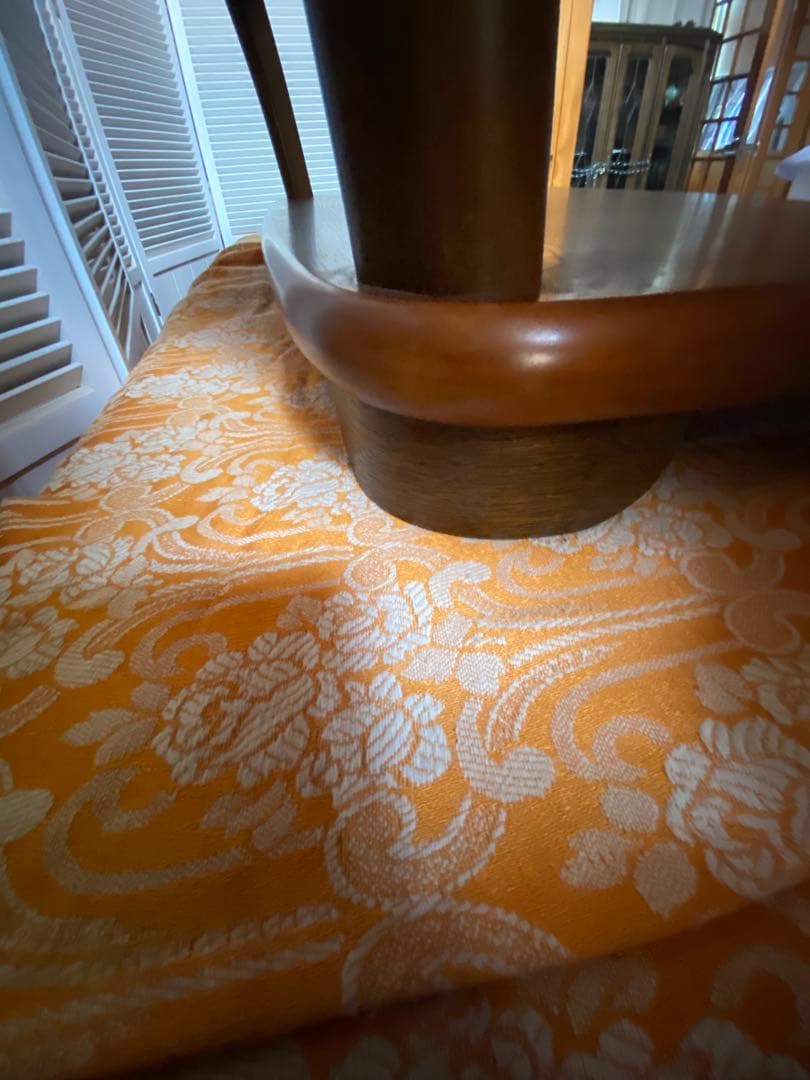 希少♦️カリモク限定ブランド♦️チターノ♦️２段 ガラス飾り テーブル♦️送料込