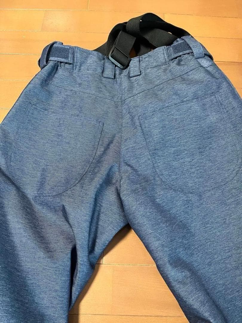 オンヨネ　スキーウェア　上下セット　Mサイズ