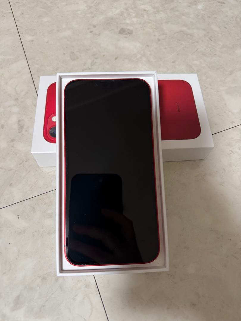 iPhone 13本体　128Ｇ