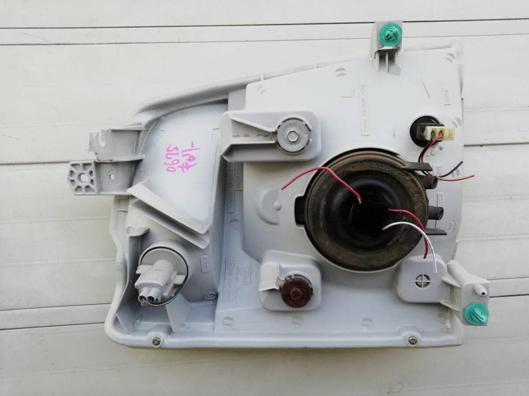 DA63T キャリィ キャリー ハロゲン ヘッドライト 左右　レベなし