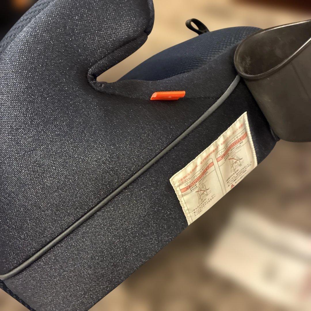 綺麗！アップリカ　シートベルト式　チャイルド　ジュニア　シート　エアグルーヴ