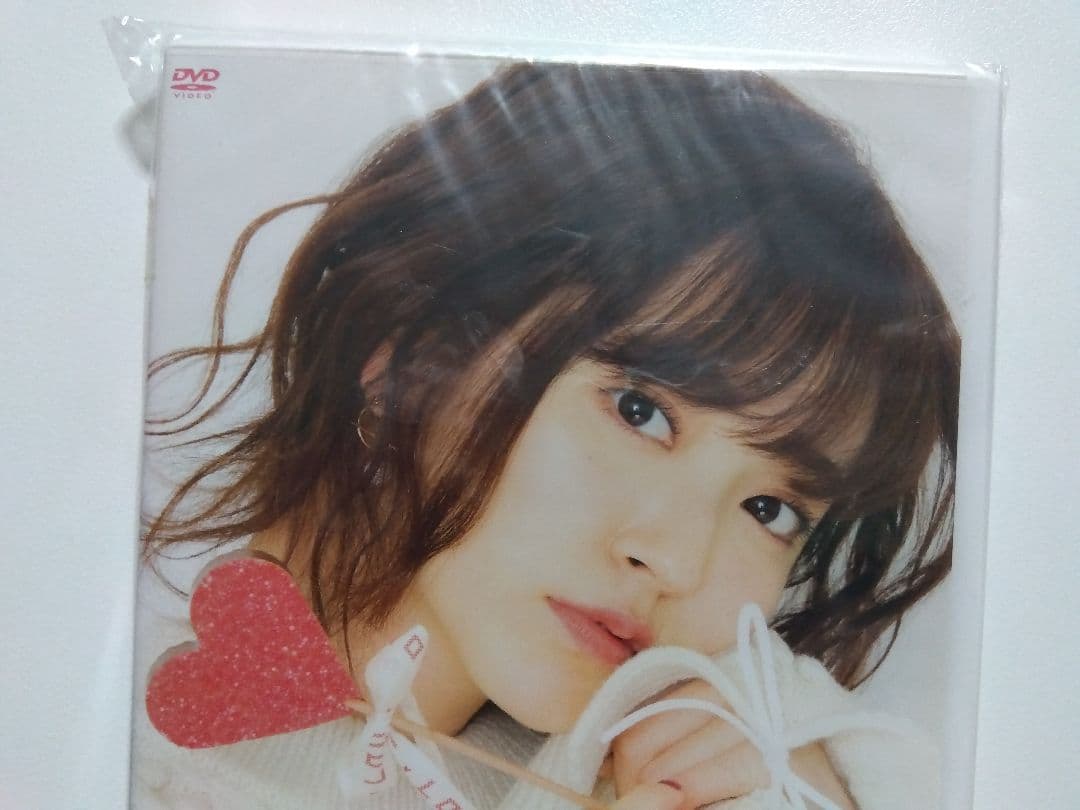 鈴木愛理 DVD 「 みんなのお話聞かせて！ 私、歌います 」 2020年