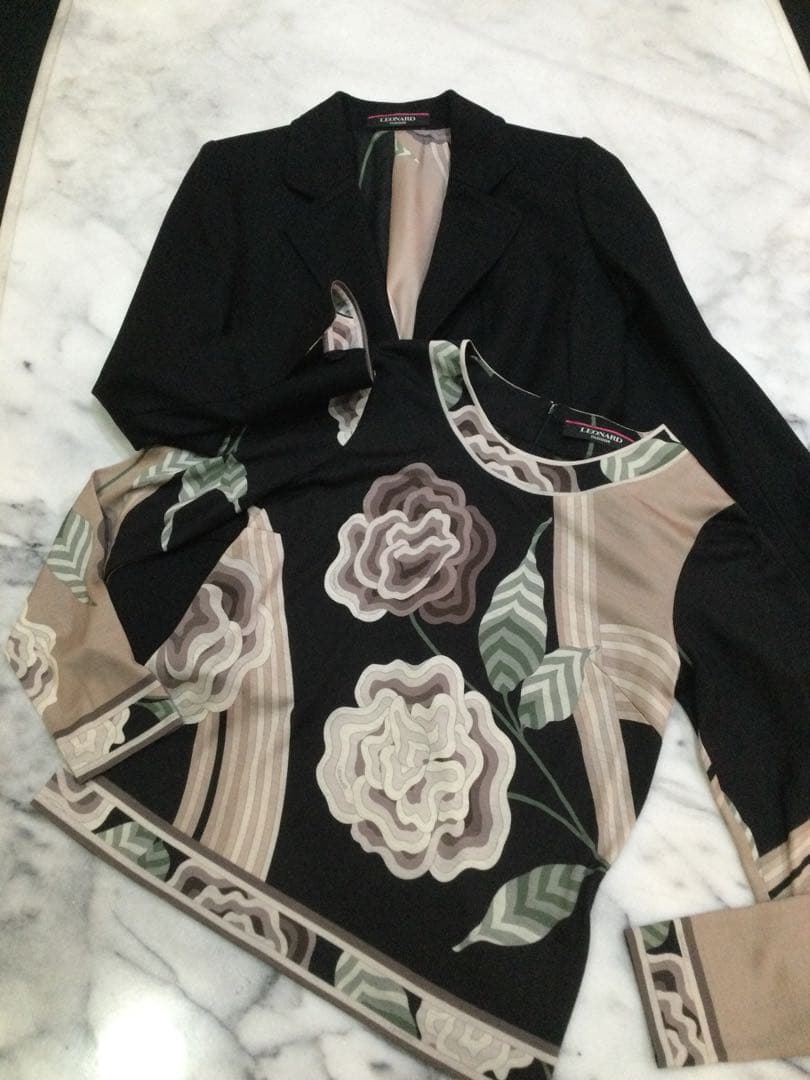 「レオナール」アンサンブル　新品未使用