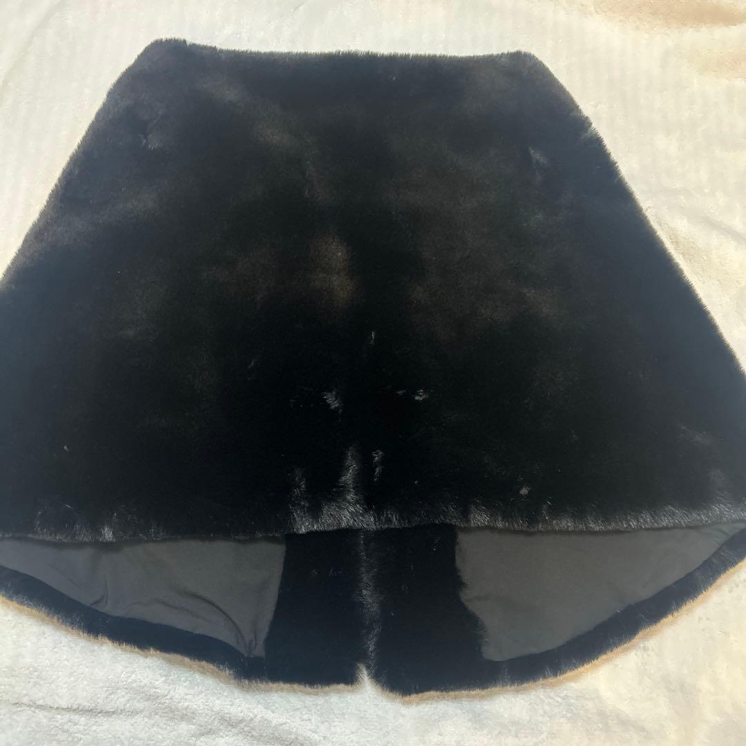 未使用 タグ付き JENNE ジェンヌ リッチボリュームファーケープ ブラック