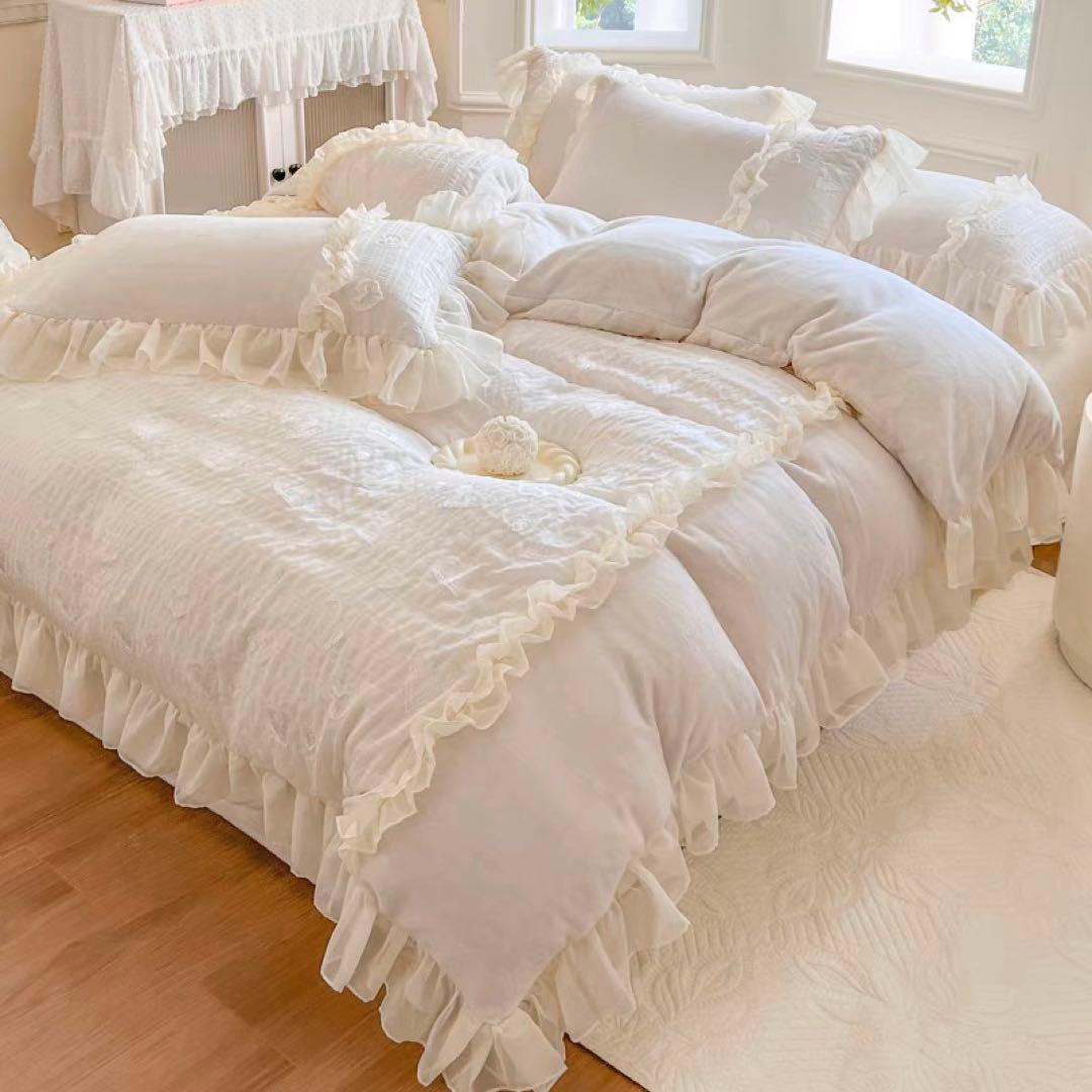 フリル付きホワイトダブルカバーセット