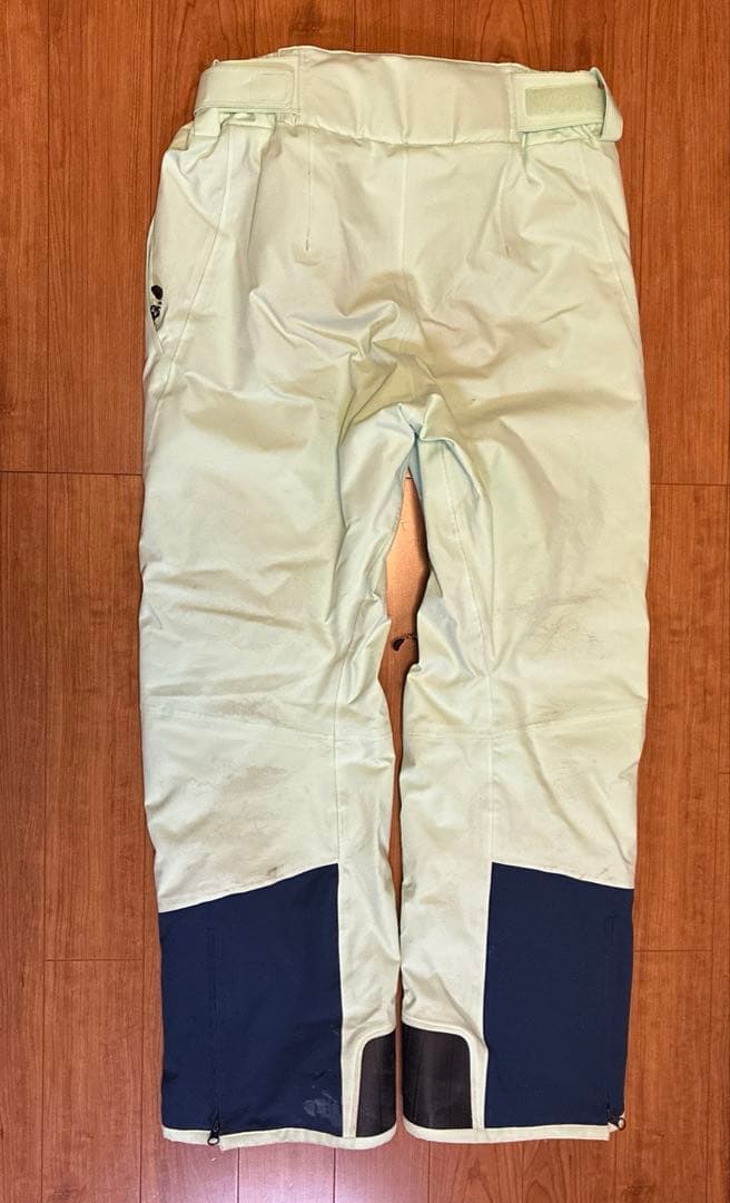 明日12時まで！ ONYONE スキーウェア 上下　XL