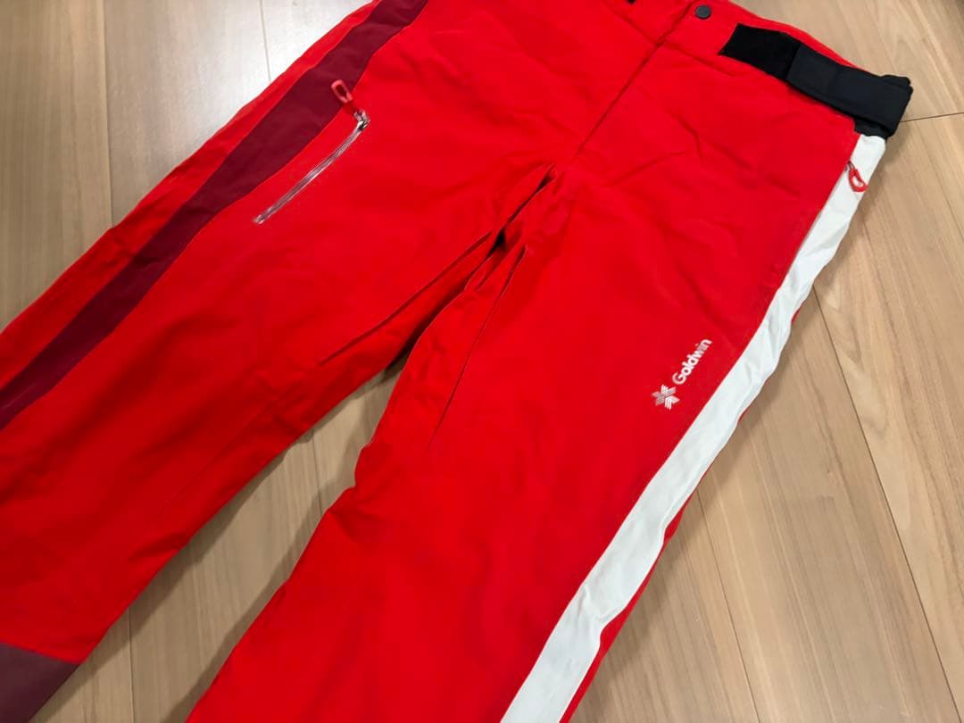 ★定価10万★お洒落　ゴールドウィン　スキーウエア 上下セットSAJ デモ技術選